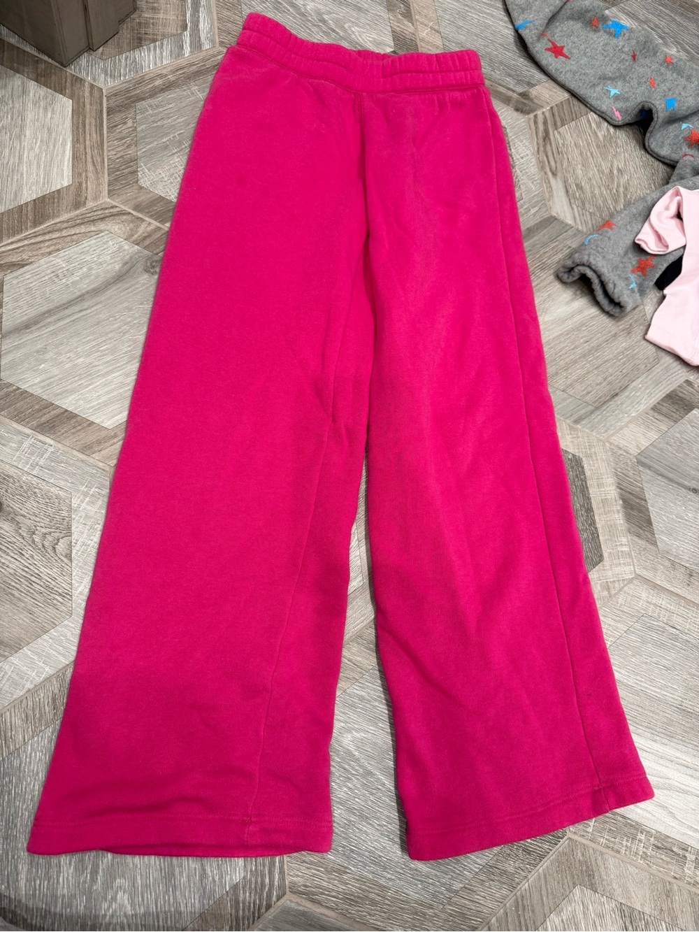 Katie j girls Wide-Leg Fleece Pants - Hot Pink